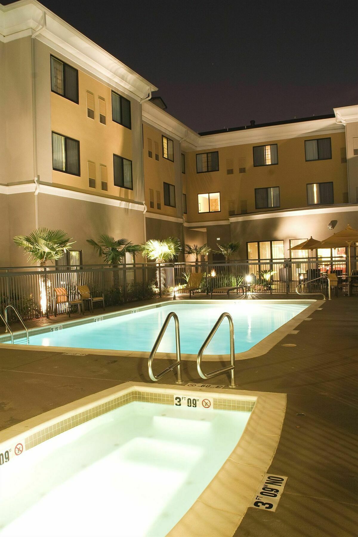 Courtyard Shreveport-Bossier City/Louisiana Boardwalk Екстер'єр фото