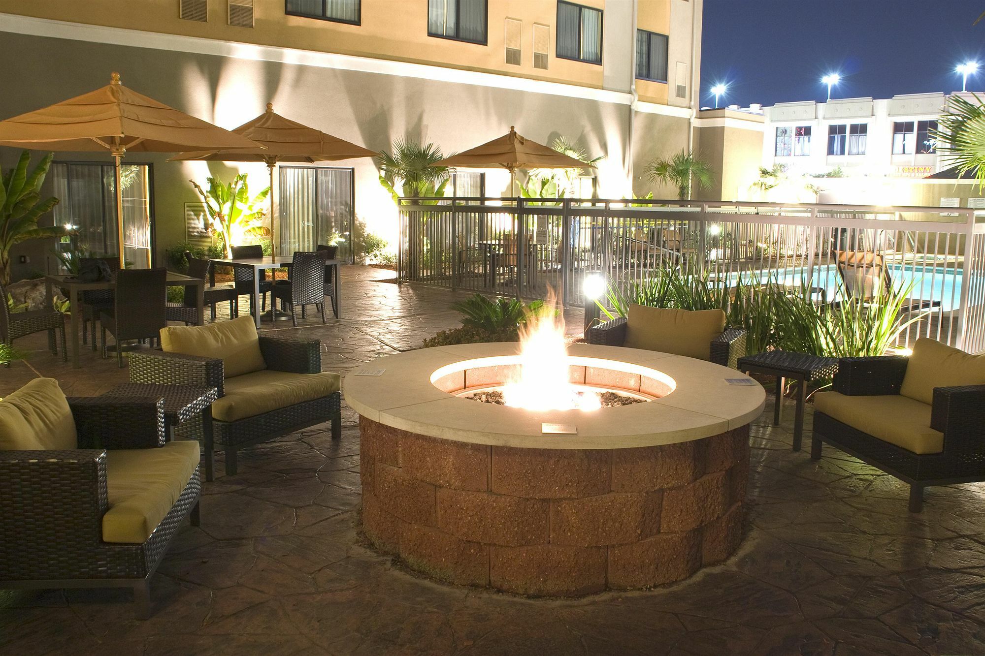 Courtyard Shreveport-Bossier City/Louisiana Boardwalk Екстер'єр фото